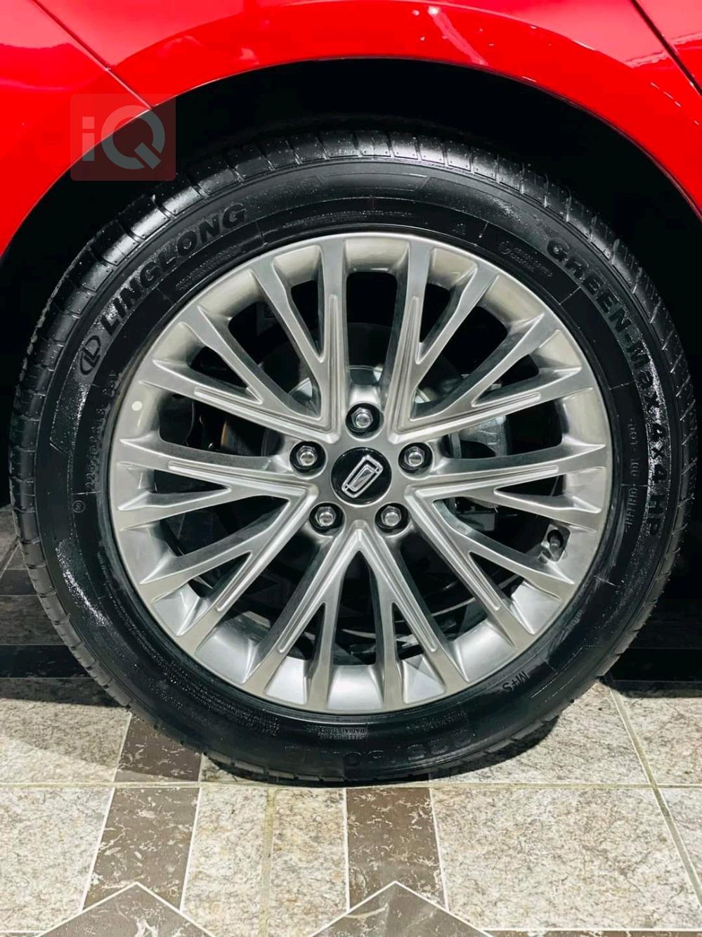 بيستون B70